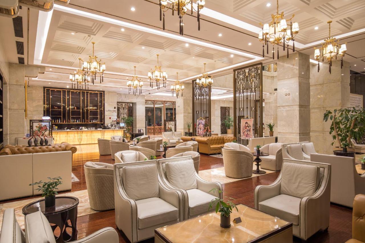 Royal Garden Hotel Shanghai-Free Shuttle To And From Disney & Pvg & Close Metro Line2 Easy To Sha New Expo Eksteriør bilde