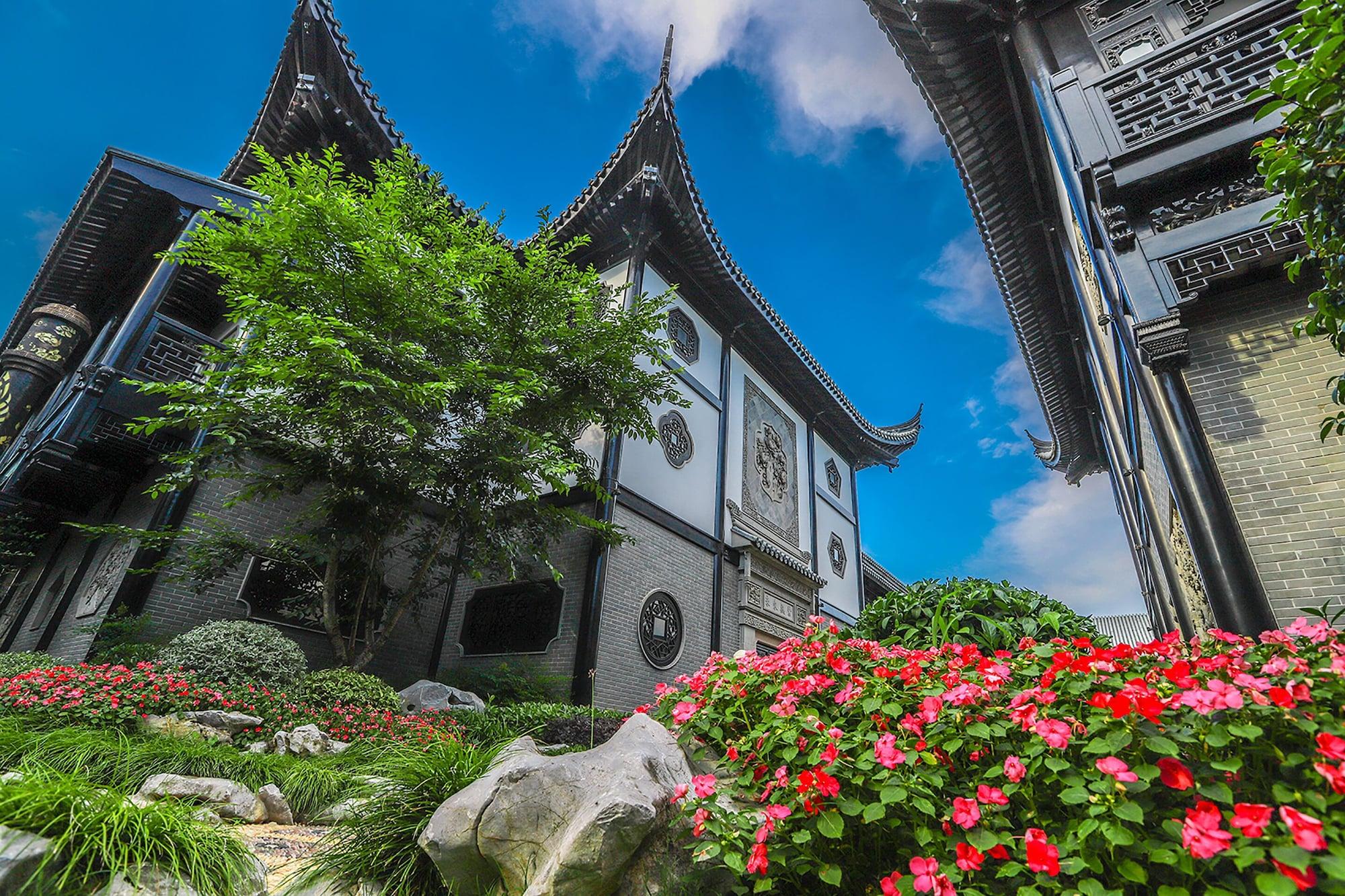 Royal Garden Hotel Shanghai-Free Shuttle To And From Disney & Pvg & Close Metro Line2 Easy To Sha New Expo Eksteriør bilde