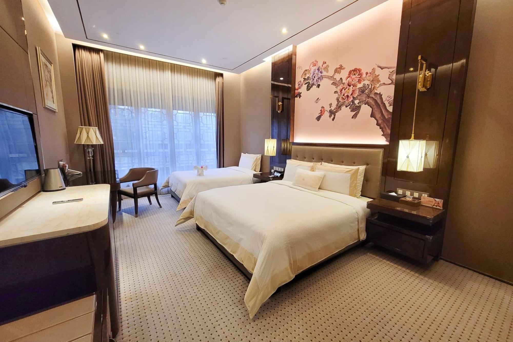 Royal Garden Hotel Shanghai-Free Shuttle To And From Disney & Pvg & Close Metro Line2 Easy To Sha New Expo Eksteriør bilde