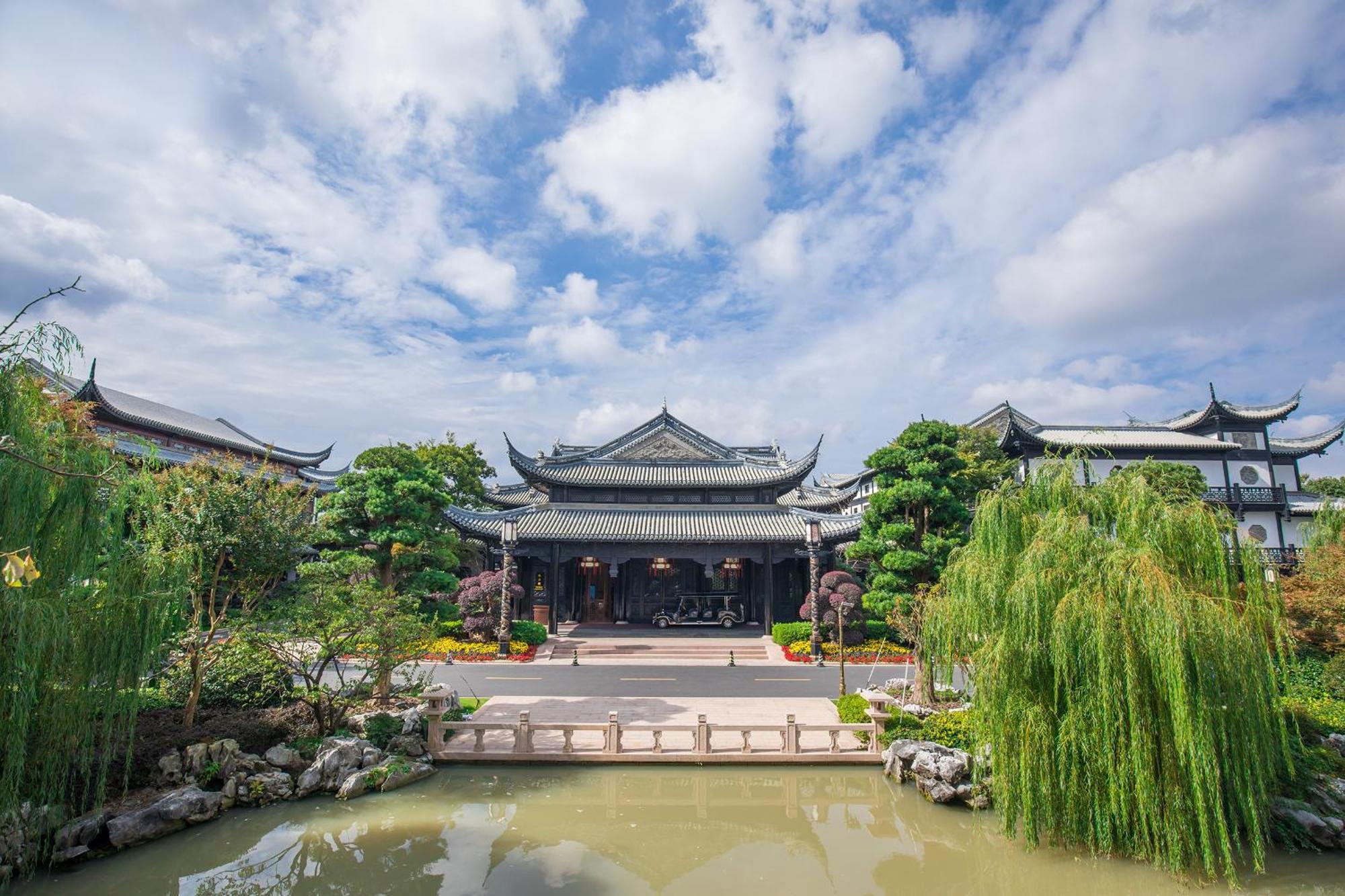 Royal Garden Hotel Shanghai-Free Shuttle To And From Disney & Pvg & Close Metro Line2 Easy To Sha New Expo Eksteriør bilde