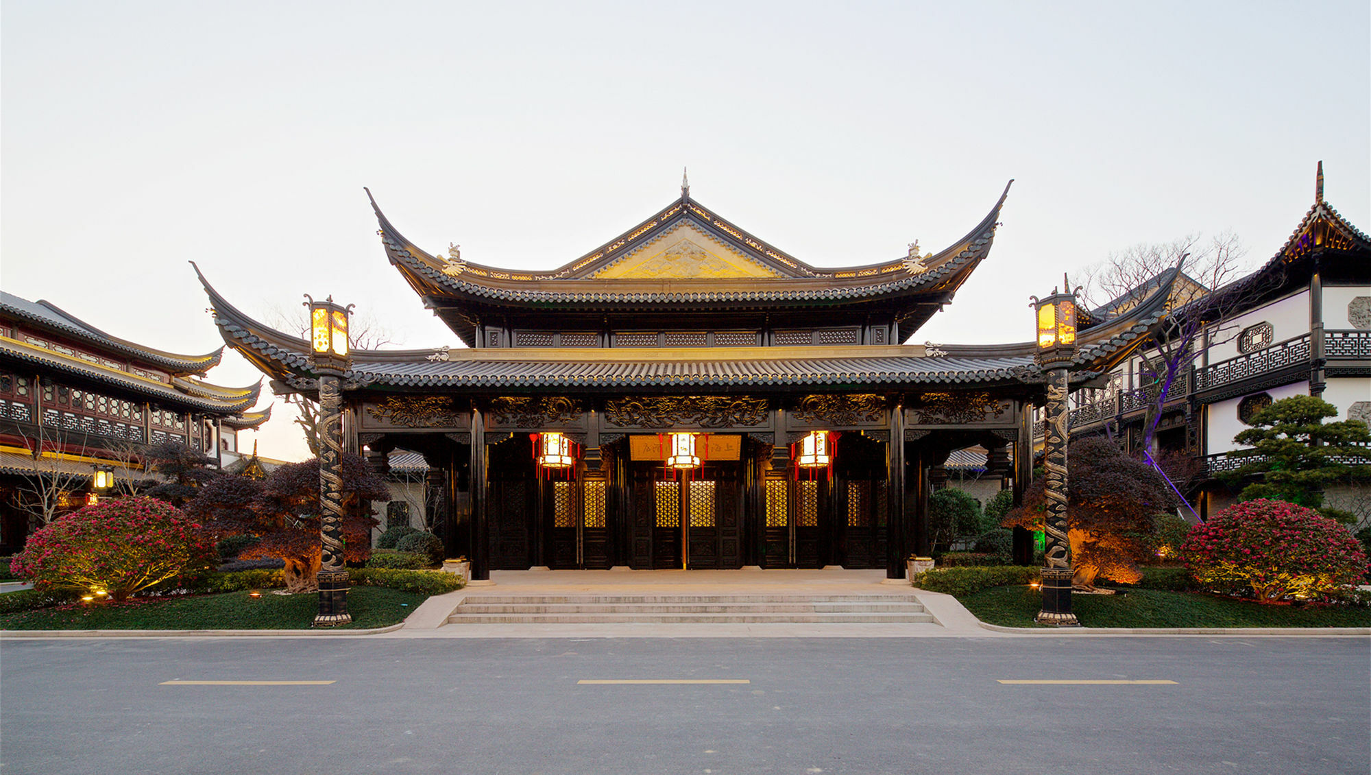 Royal Garden Hotel Shanghai-Free Shuttle To And From Disney & Pvg & Close Metro Line2 Easy To Sha New Expo Eksteriør bilde
